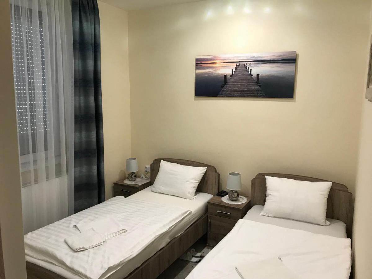Classic Apartman Szeged Eksteriør bilde